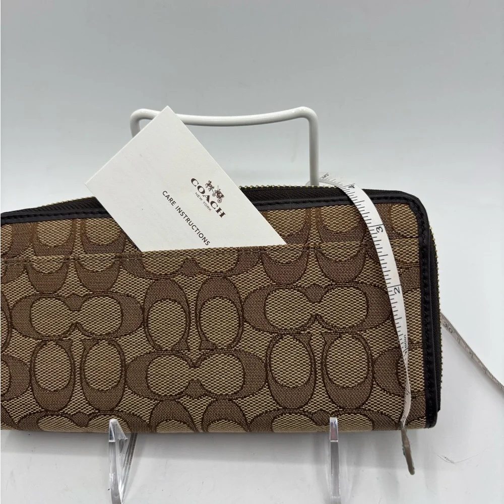 Coach Brown and Tan Signature Zip Wallet - Picture 7 of 13